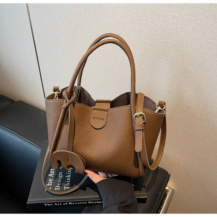Women Crossbody Bag Tan Leather 2025 New Fashion — feature 26