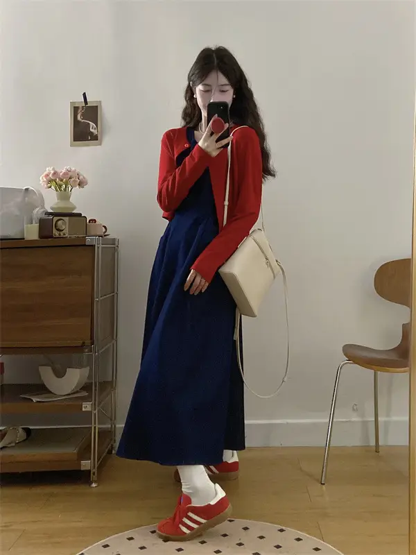 Plus Size Red & Navy Two-Piece Women's Set — feature 12