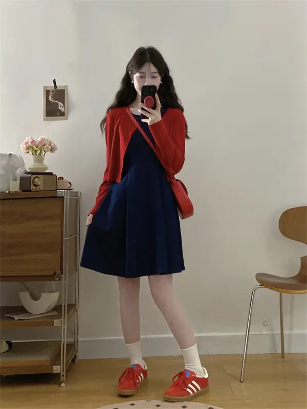 Plus Size Red & Navy Two-Piece Women's Set — feature 16