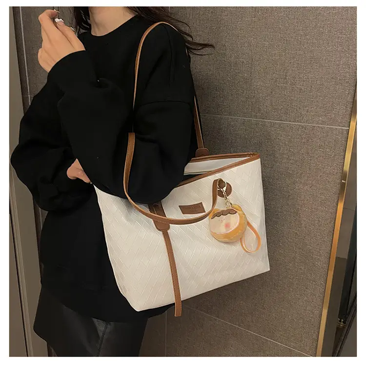 Women's White Canvas Shoulder Bag with Leather Strap — feature 17