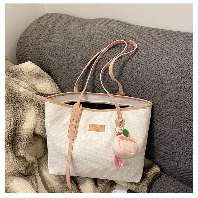 Women's White Canvas Shoulder Bag with Leather Strap — feature 21