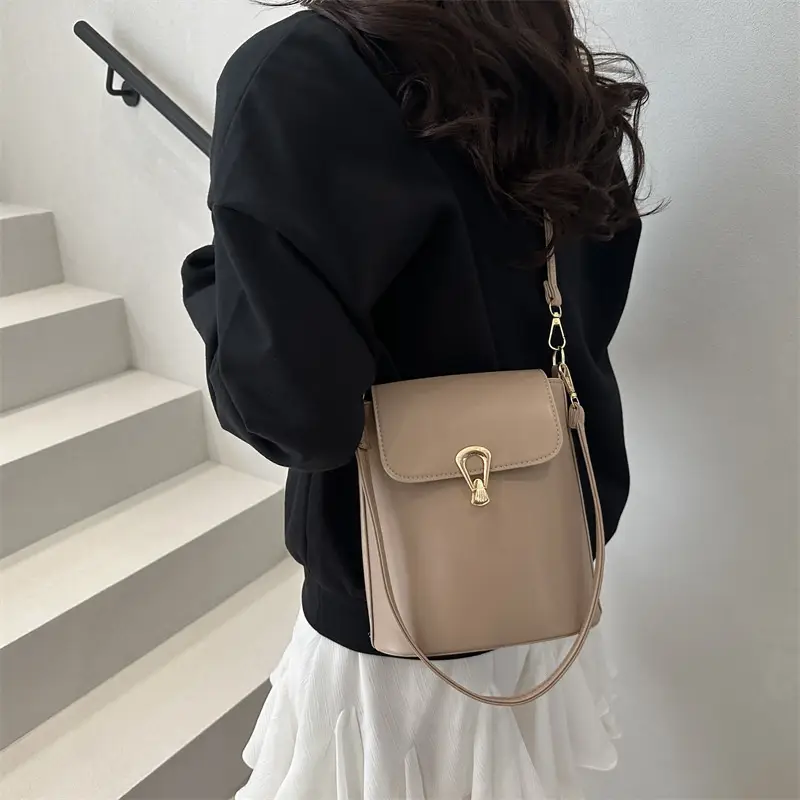 Black Leather Shoulder Bag for Women 2025 Spring New - Image 8