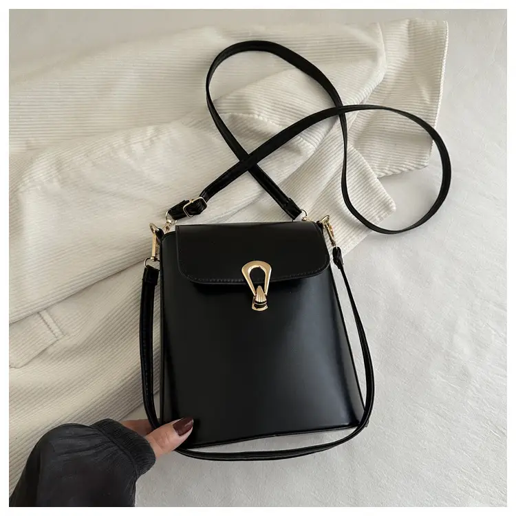 Black Leather Shoulder Bag for Women 2025 Spring New — feature 25