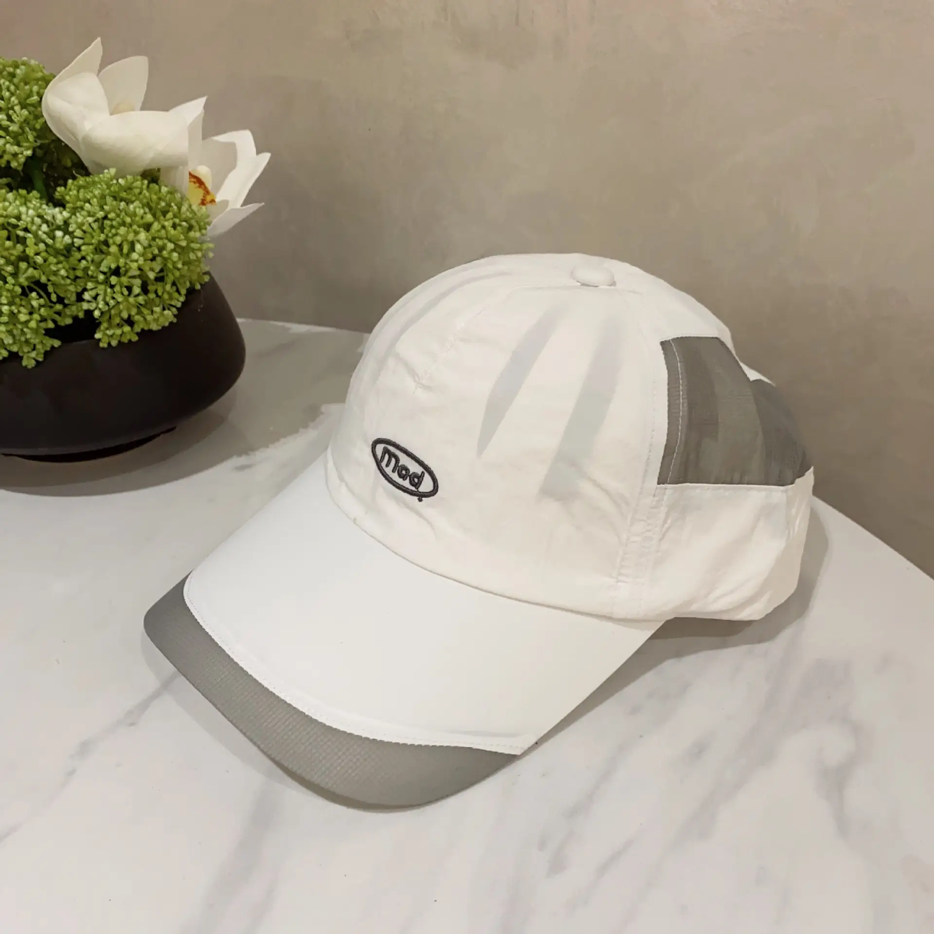 Minimalist Letter Baseball Cap Black Large Circumference - Image 2