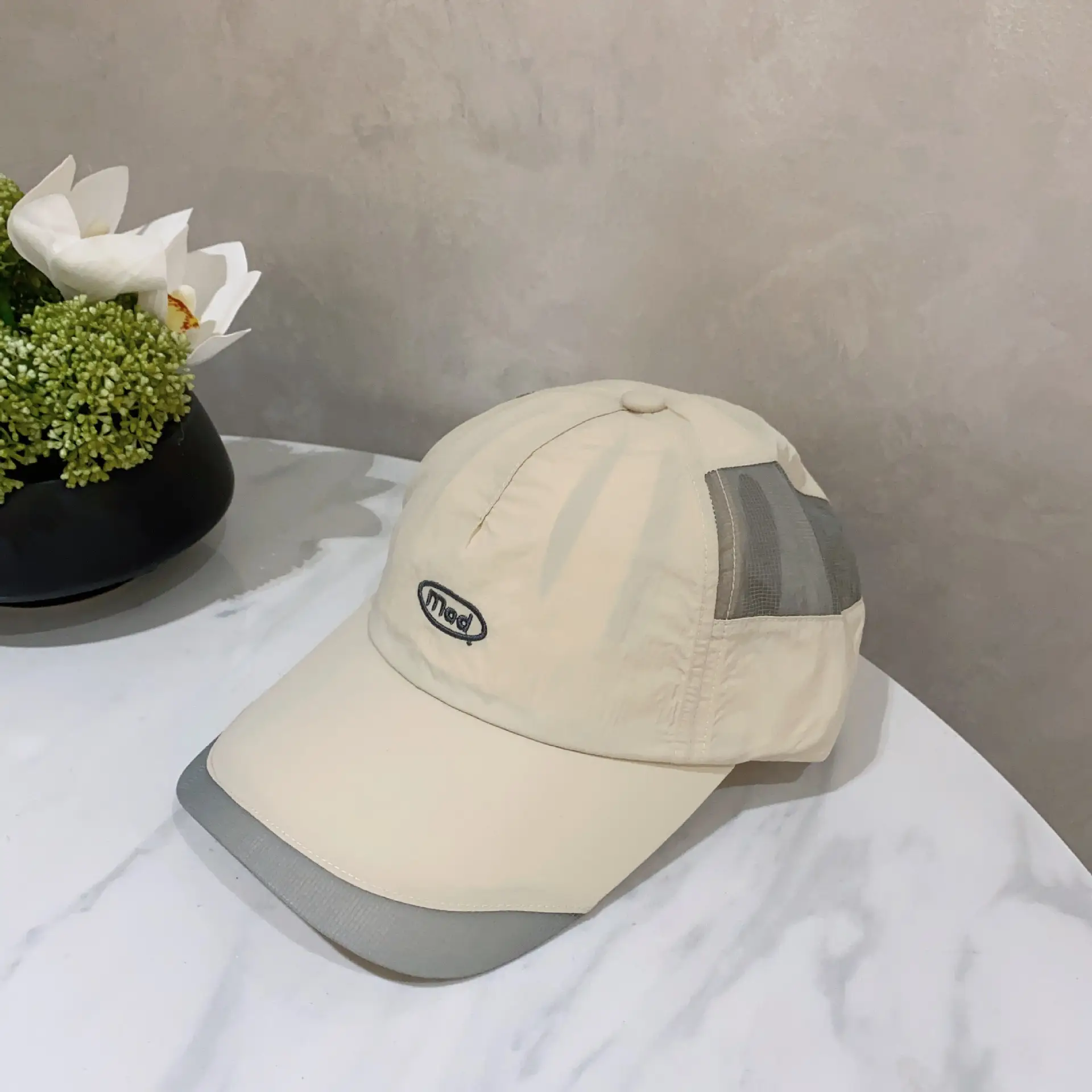 Minimalist Letter Baseball Cap Black Large Circumference - Image 3