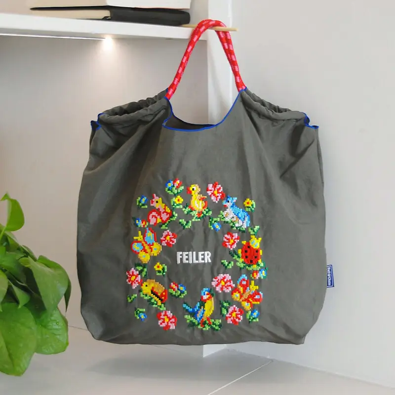 Embroidered Floral Tote Bag Large Capacity Casual Shoulder Bag - Image 12
