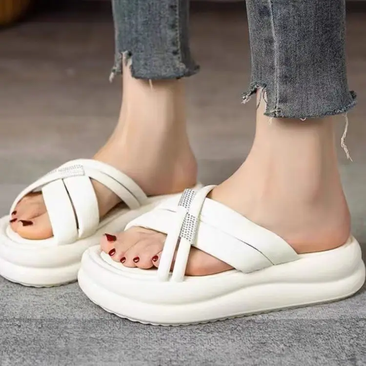 Women's White Rhinestone Sandals Summer 2024 - Image 4