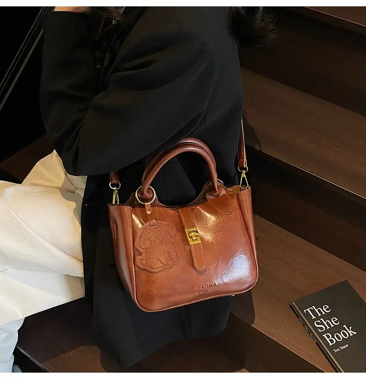 Red Leather Shoulder Bag for Women 2025 — feature 24