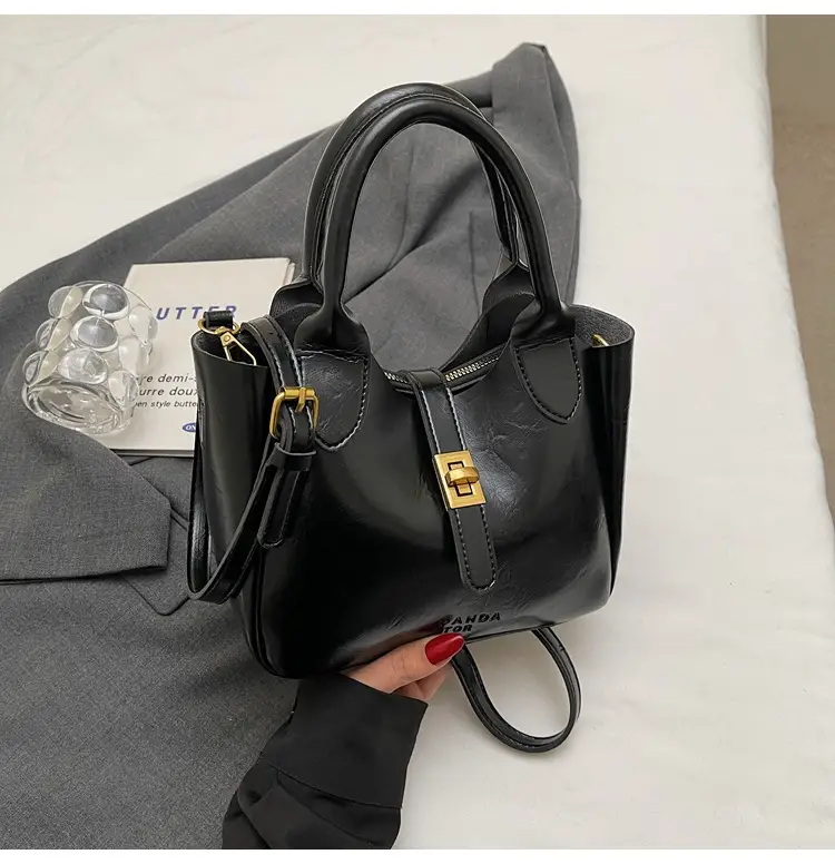Red Leather Shoulder Bag for Women 2025
