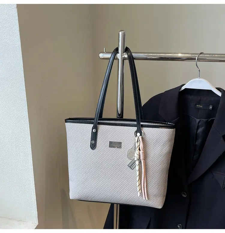 Women's Large Capacity Cross-border Tote Bag 2024 - Image 3