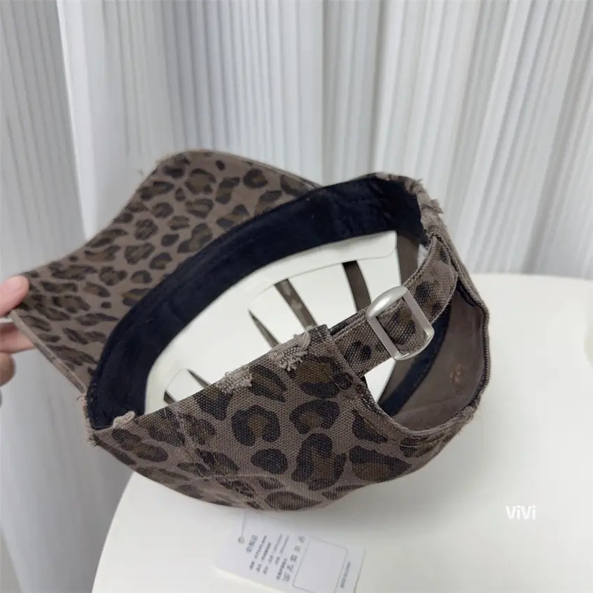 American Retro Leopard Print Distressed Cap for Women - Image 4