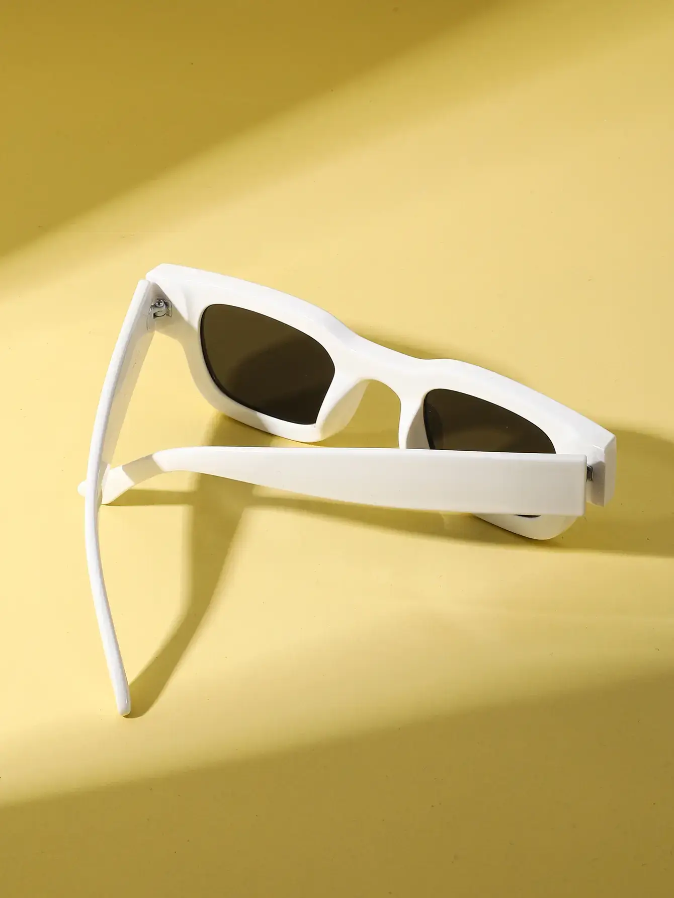 Men Women Square Frame Orange Sunglasses Wholesale — feature 9