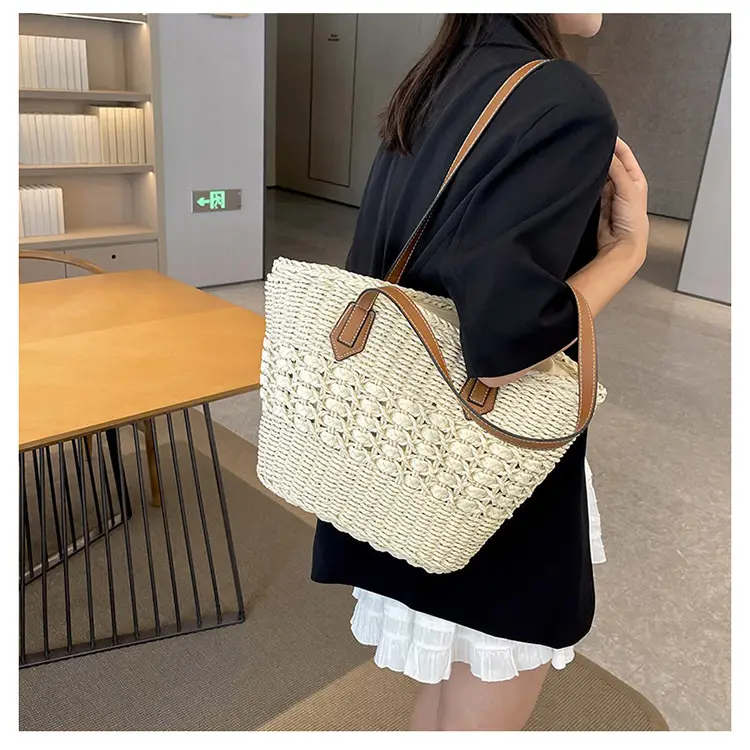 Mori Style Straw Shoulder Bag Large Capacity Leather Handle — feature 14