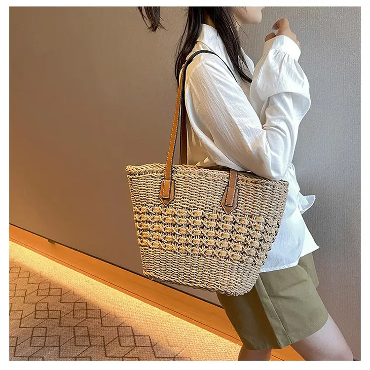 Mori Style Straw Shoulder Bag Large Capacity Leather Handle — feature 16