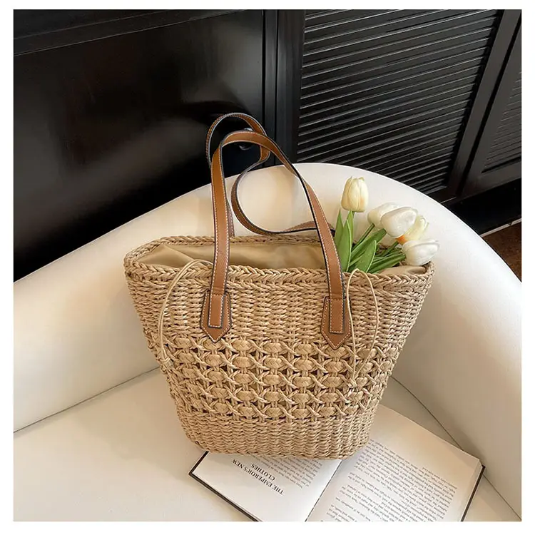 Mori Style Straw Shoulder Bag Large Capacity Leather Handle — feature 24