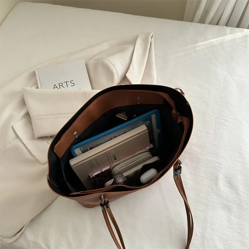 2025 New Style Hand Tote Bag Large Capacity Brown