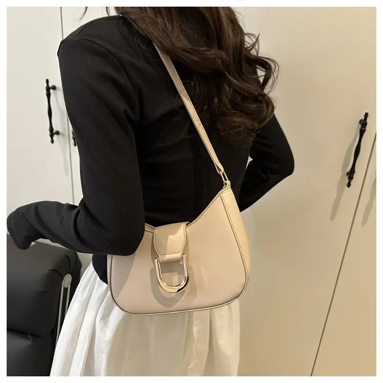 Women's White Leather Shoulder Bag 2025 Spring — feature 17