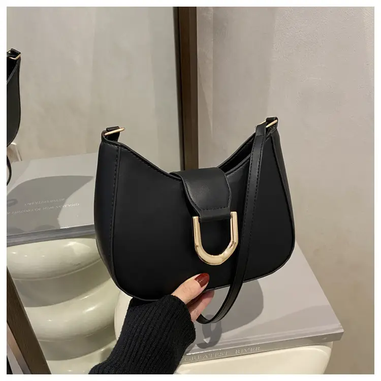 Women's White Leather Shoulder Bag 2025 Spring — feature 20