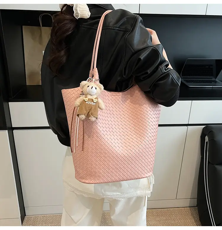 Women Woven Shoulder Bag Beige 2026 New Summer — feature 14