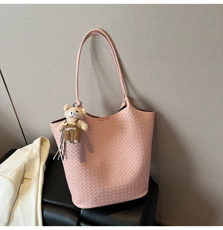 Women Woven Shoulder Bag Beige 2026 New Summer — feature 45