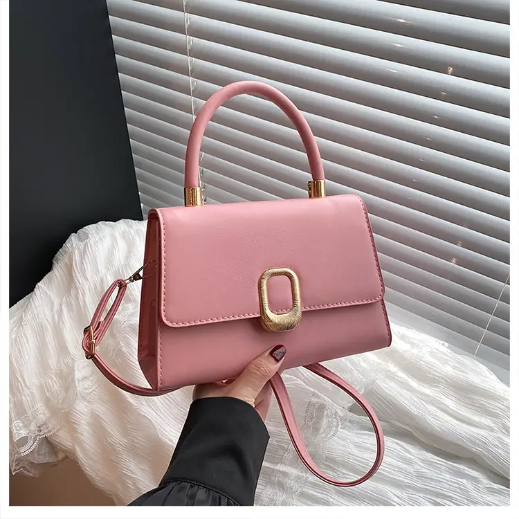 Black Korean Style Square Handbag with Gold Clasp — feature 18