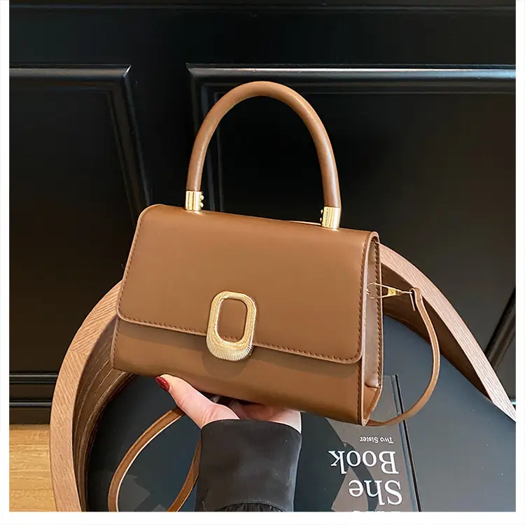 Black Korean Style Square Handbag with Gold Clasp — feature 26