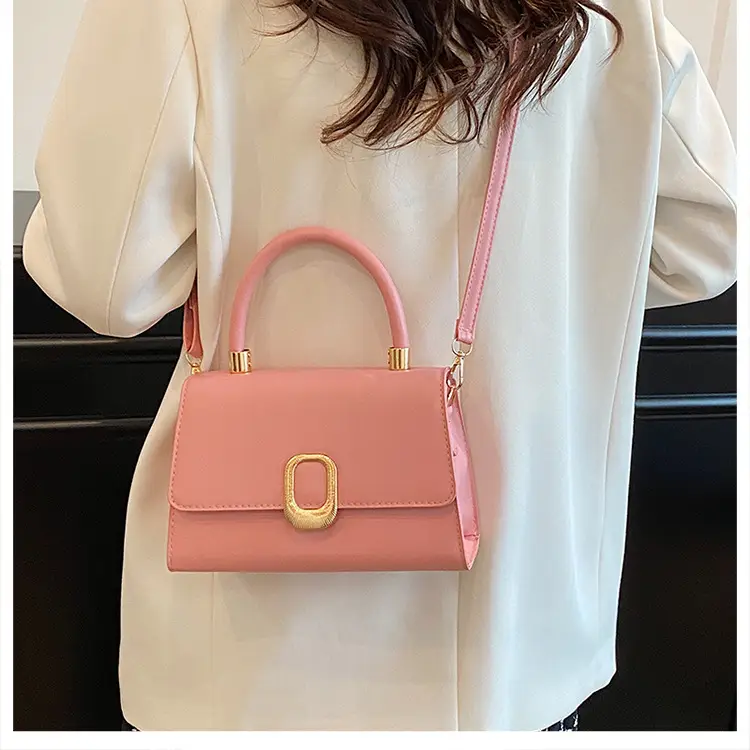Black Korean Style Square Handbag with Gold Clasp — feature 31