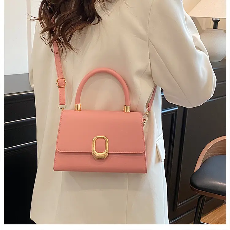 Black Korean Style Square Handbag with Gold Clasp — feature 34