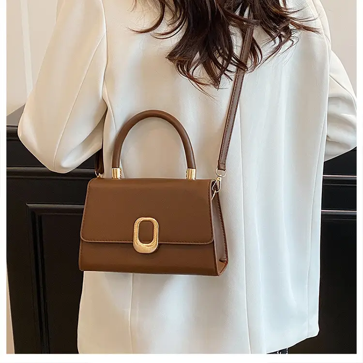 Black Korean Style Square Handbag with Gold Clasp — feature 40