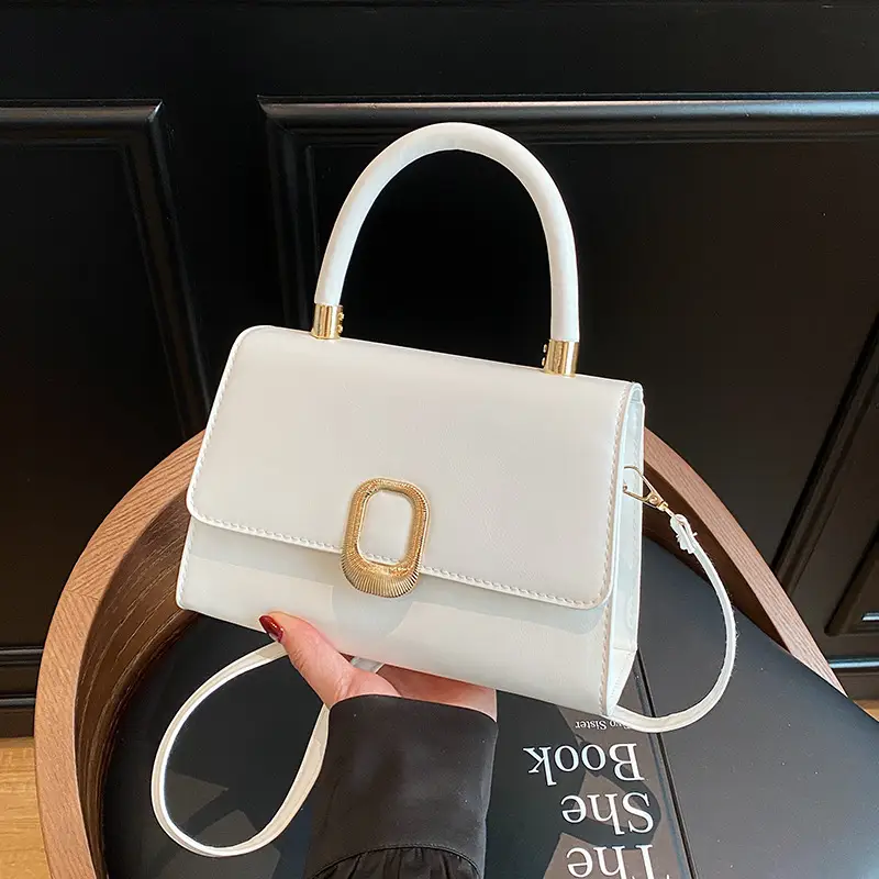 Black Korean Style Square Handbag with Gold Clasp - Image 2