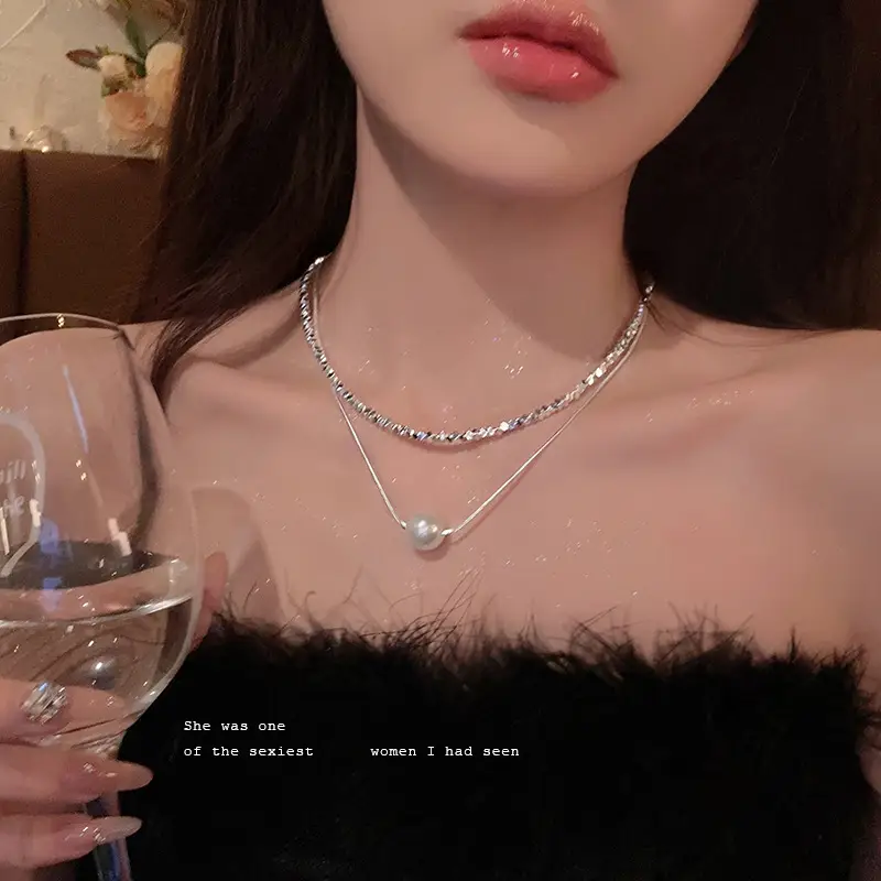 Luxury Pearl Clavicle Chain with Shaking Sound & Burst Effect — feature 38
