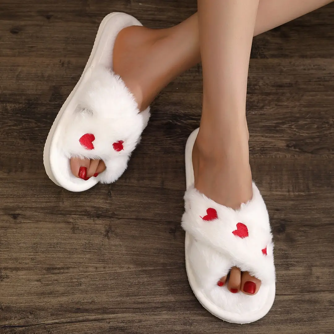 Cross-border explosion generation cross belt furry four seasons love ladies warm indoor fashion girls cotton slippers