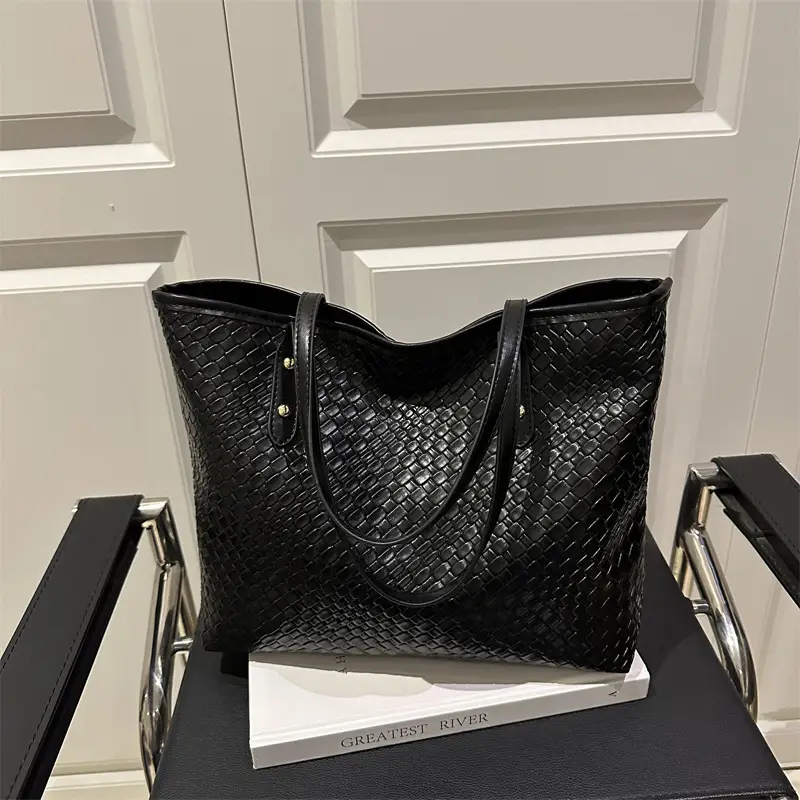 Trendy Brown Woven Shoulder Tote Bag Large Capacity - Image 8