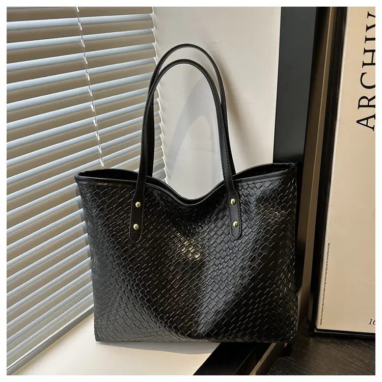 Trendy Brown Woven Shoulder Tote Bag Large Capacity — feature 23