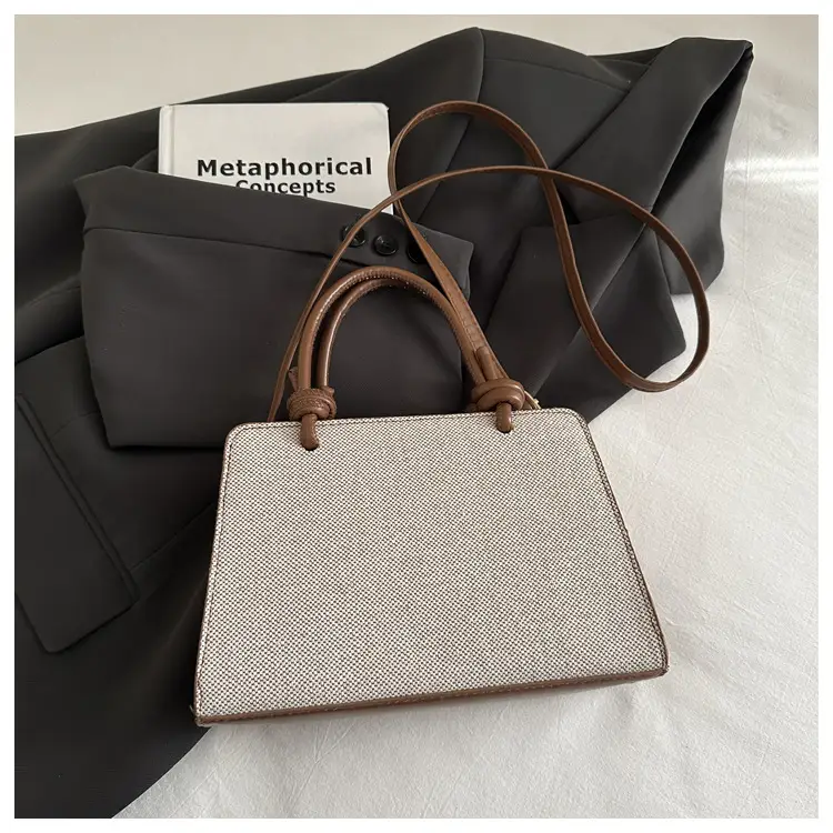 2026 Summer Shoulder Bag Tote Crossbody Leather Handbag Set — feature 17