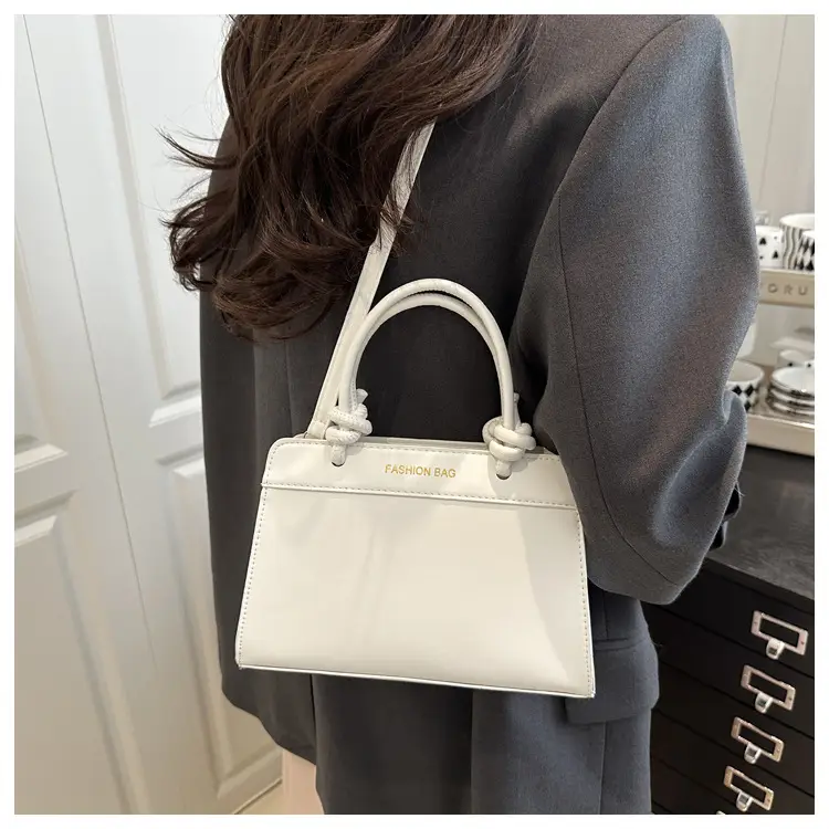 2026 Summer Shoulder Bag Tote Crossbody Leather Handbag Set — feature 7