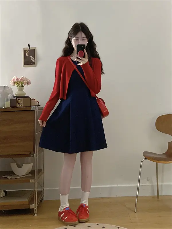 Plus Size Red Denim Vest Set for Spring — feature 19