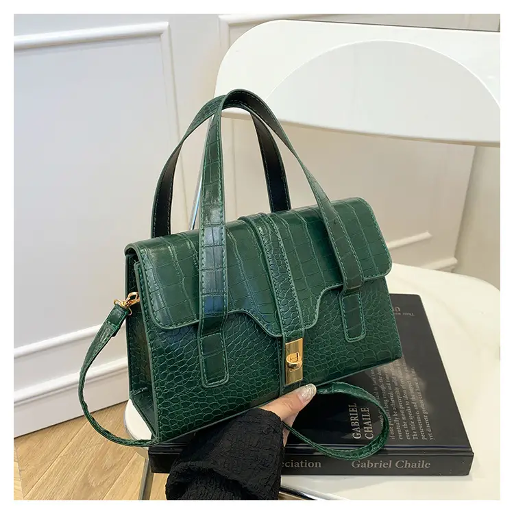 2025 Red Crocodile Bag for Women Commuter Shoulder Crossbody — feature 21
