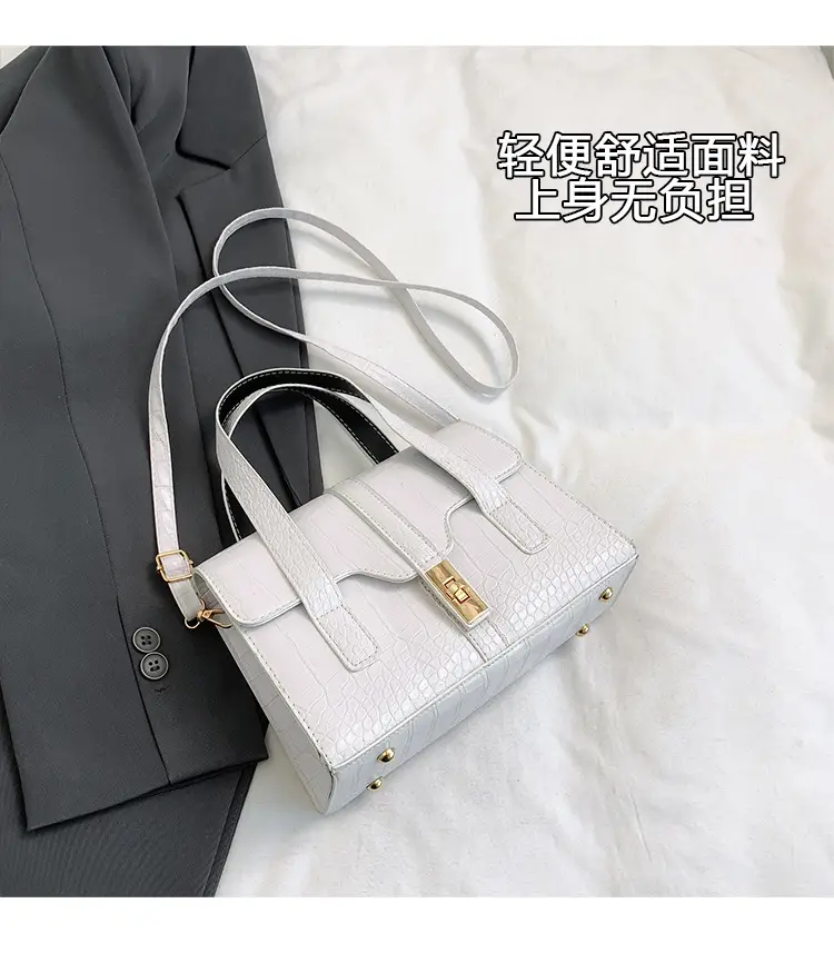 2025 Red Crocodile Bag for Women Commuter Shoulder Crossbody — feature 5