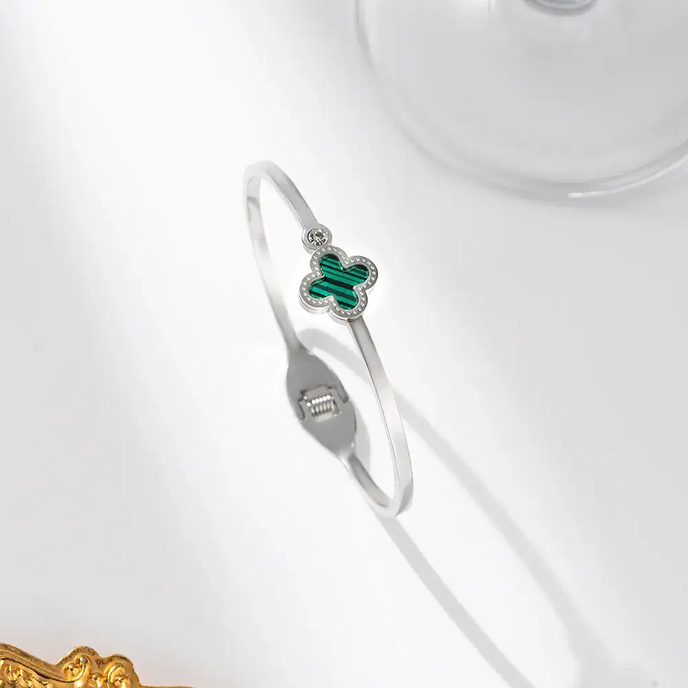 Silver Four-leaf Clover Stud Earrings for Women - Image 15