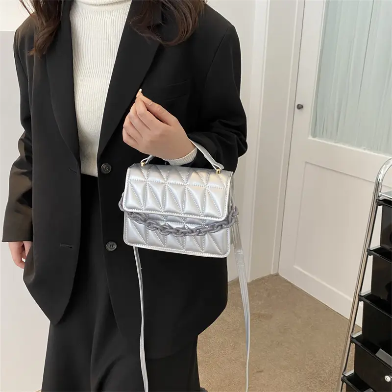 Black Quilted Chain Shoulder Bag for Women 2024 - Image 5
