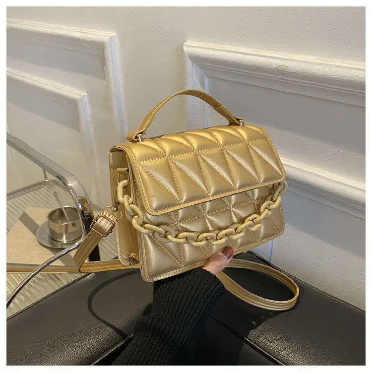 Black Quilted Chain Shoulder Bag for Women 2024 — feature 27
