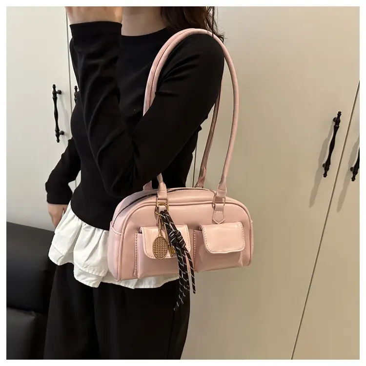 Vintage Distinctive Commuter Handbag 2025 New — feature 11
