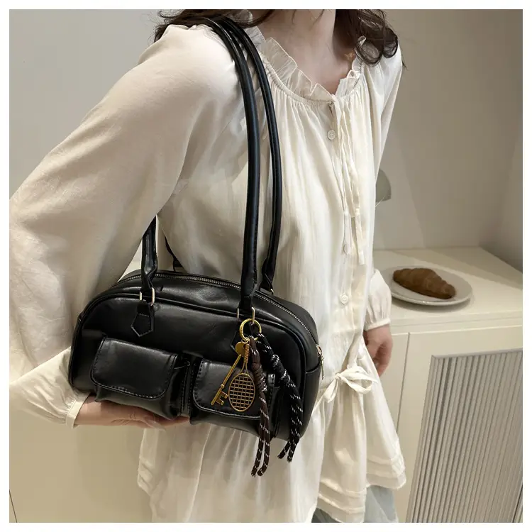 Vintage Distinctive Commuter Handbag 2025 New — feature 15
