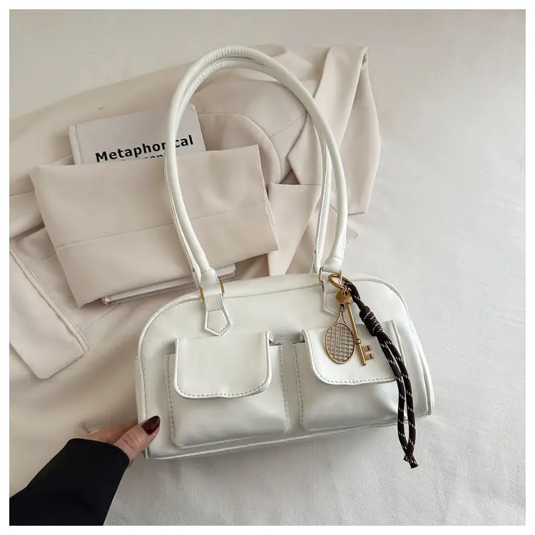 Vintage Distinctive Commuter Handbag 2025 New — feature 16