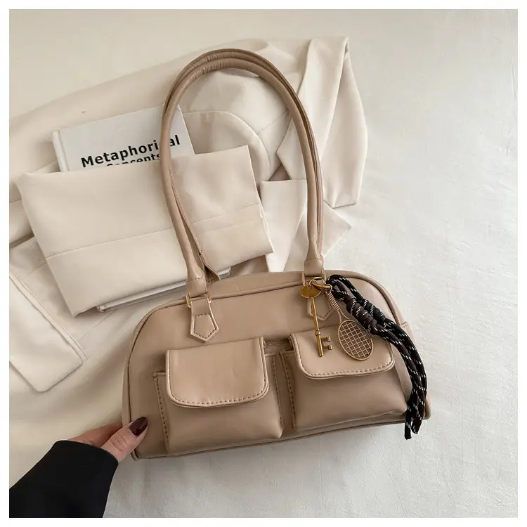 Vintage Distinctive Commuter Handbag 2025 New — feature 19