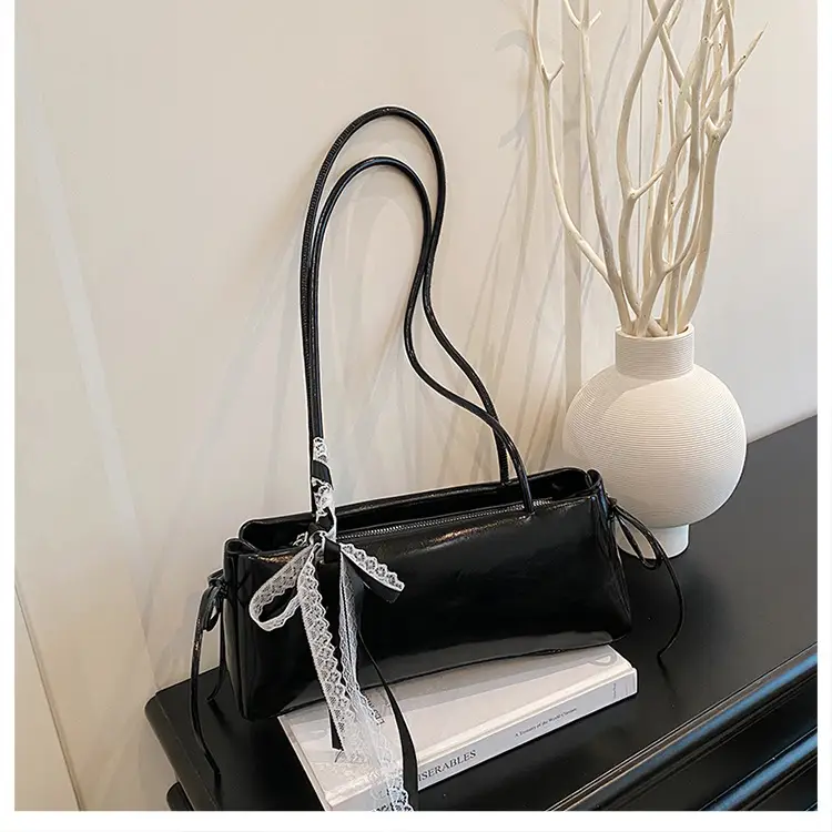 White Bow Shoulder Bag for Women 2025 — feature 21