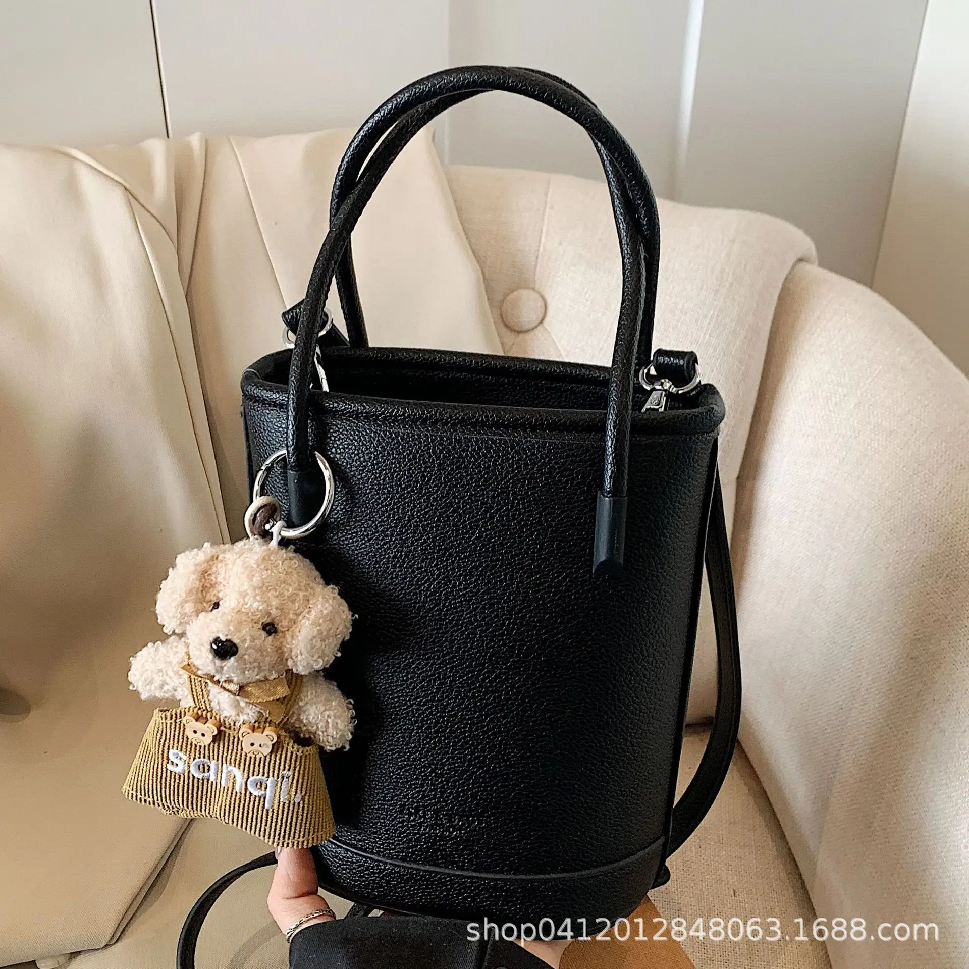 Beige Soft Leather One-Shoulder Crossbody Bag for Women