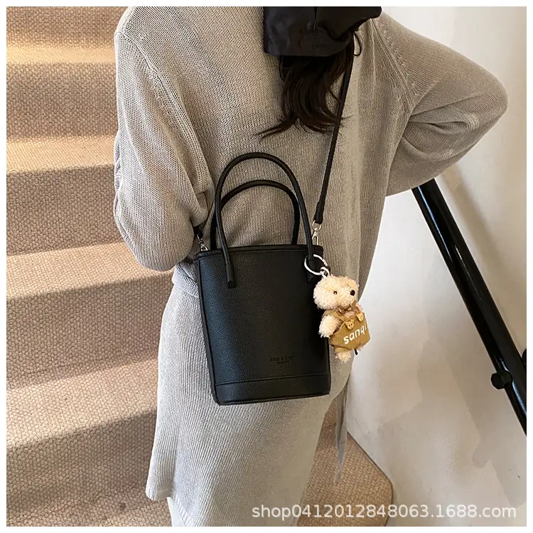 Beige Soft Leather One-Shoulder Crossbody Bag for Women — feature 17