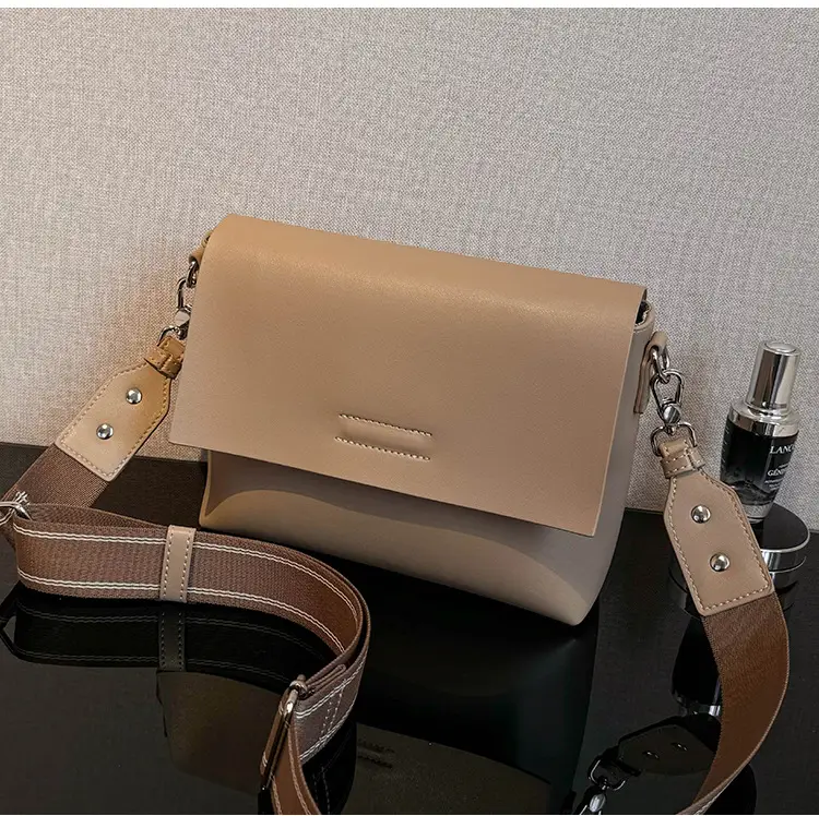 Black Leather Crossbody Bag for Women 2025 New Style — feature 14